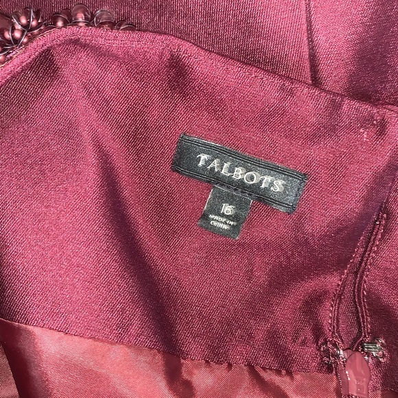 Talbots minimalist straight fit sequins flower embroidered dress size 16 - Picture 5 of 5